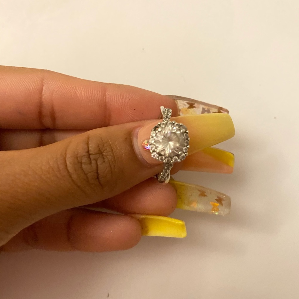 MACYS STERLING SILVER RING - Picture 2 of 3